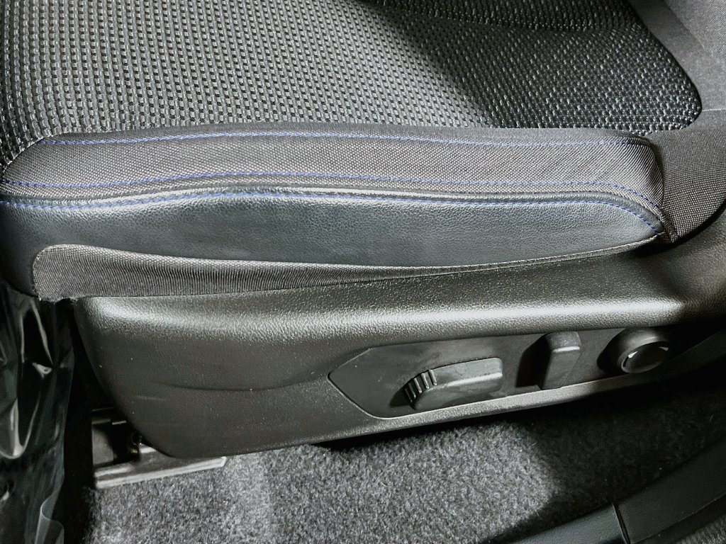 Used 2025 Subaru Forester Premium AWD/4WD image 17
