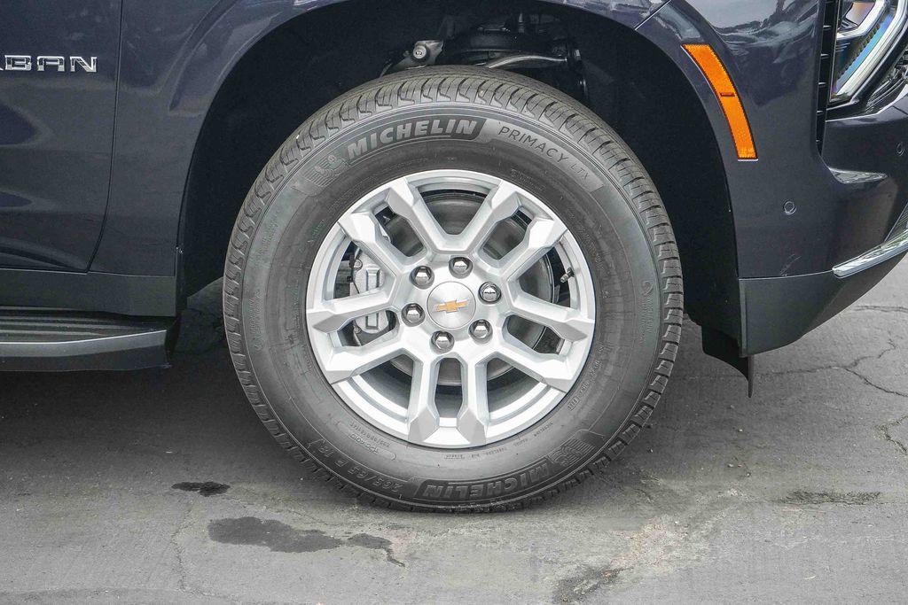 New 2026 Chevrolet Suburban LS RWD image 11