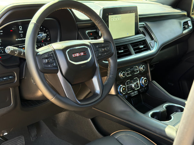 Used 2024 GMC Yukon AT4 w/ Technology Package AWD/4WD image 23