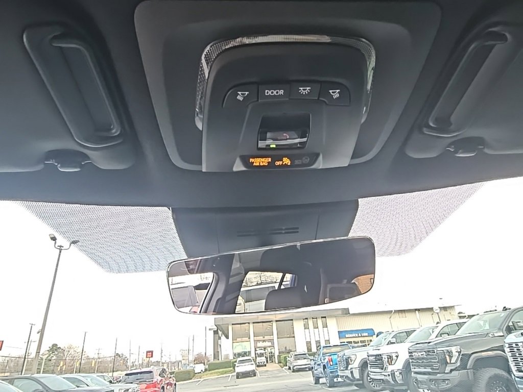 Used 2025 Toyota Corolla Cross AWD Hybrid image 23