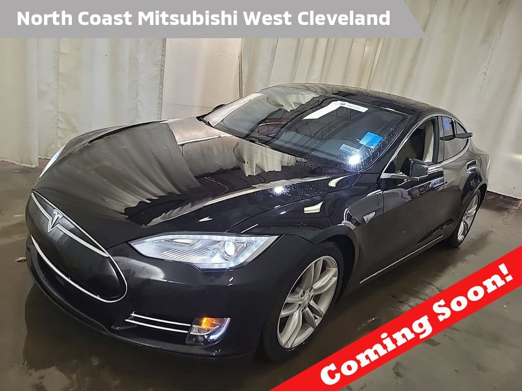 Used 2015 Tesla Model S 70D video 1