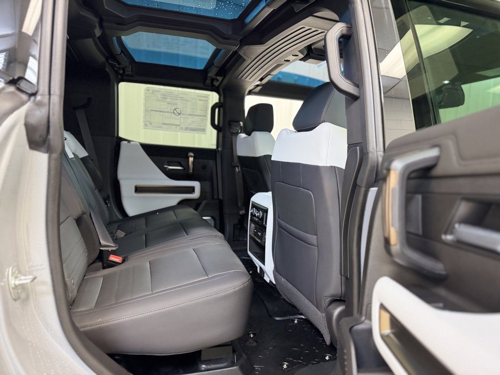 New 2025 GMC Hummer EV 2X w/ LPO, Sport Package image 25