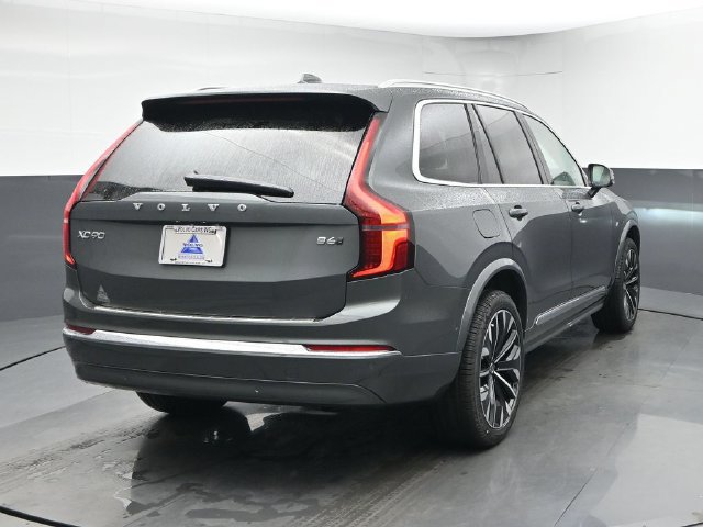New 2027 Volvo XC90 B6 Ultra AWD/4WD image 8