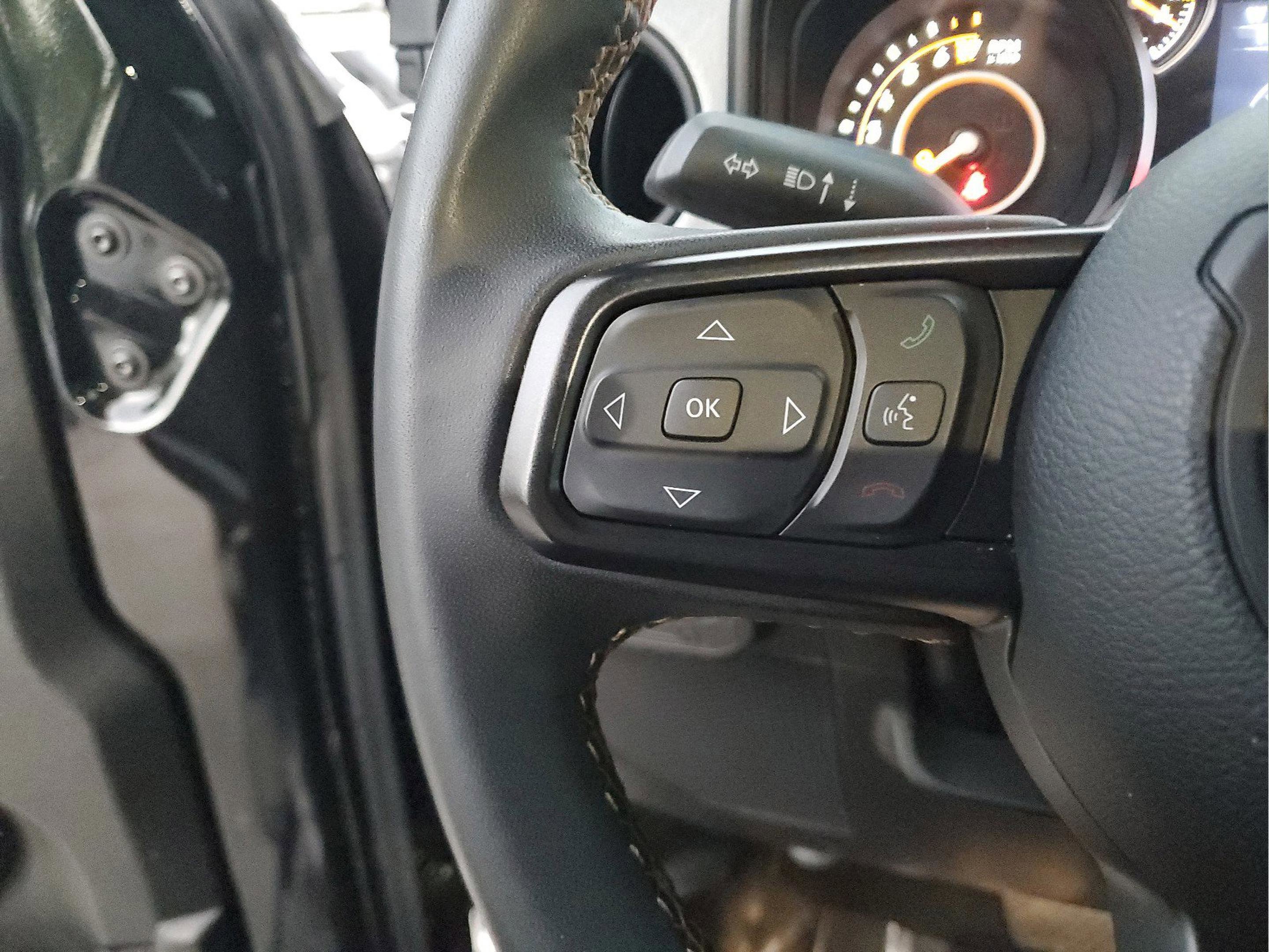 Used 2024 Jeep Gladiator Sport image 29