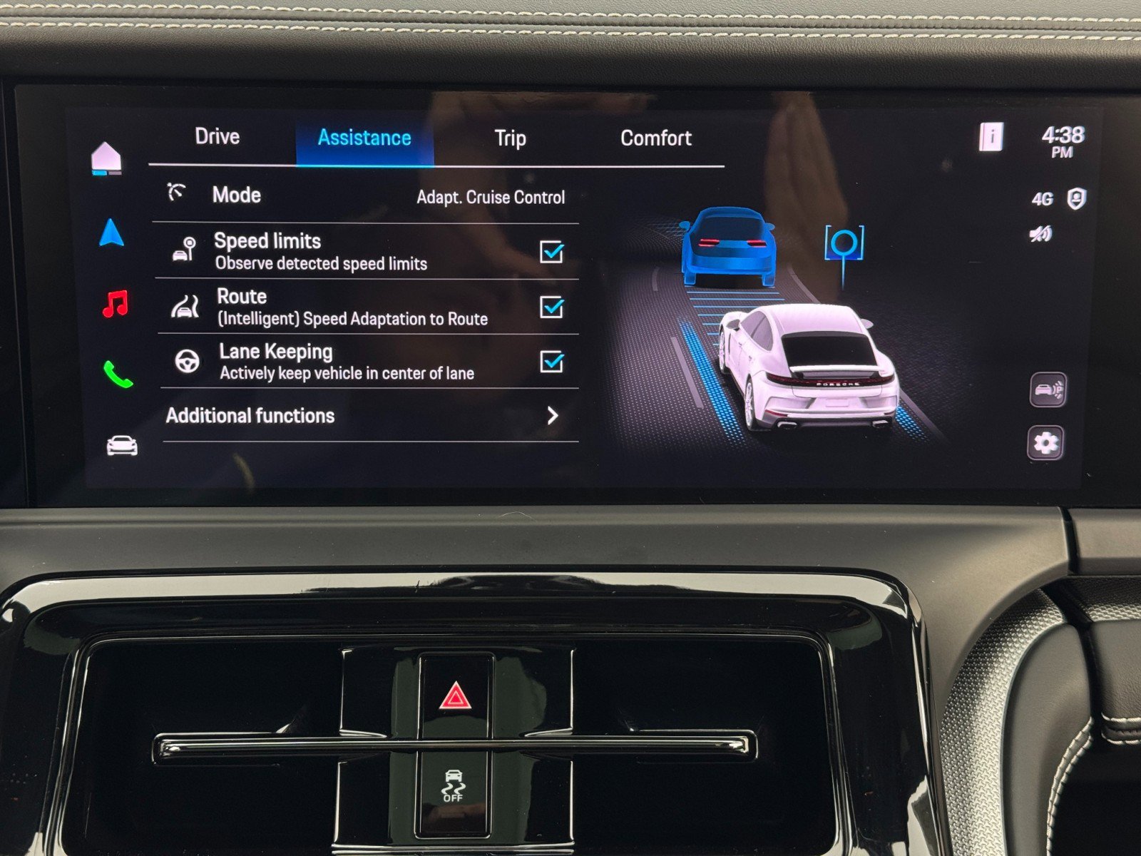 Used 2025 Porsche Panamera 4S image 28