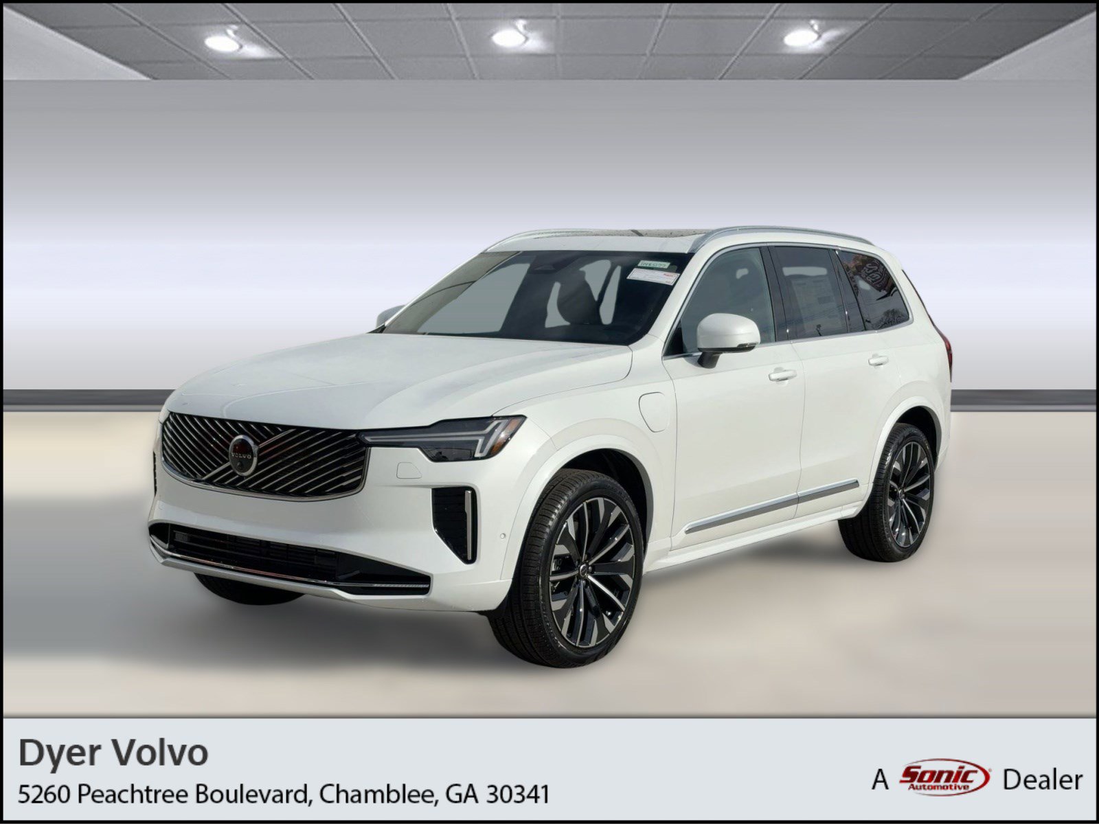 New 2026 Volvo XC90 T8 Plus w/ Protection Package image 1