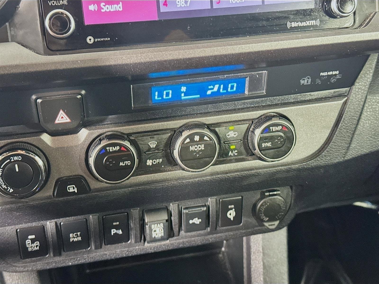 Used 2023 Toyota Tacoma TRD Sport w/ Advanced Technology Package image 17