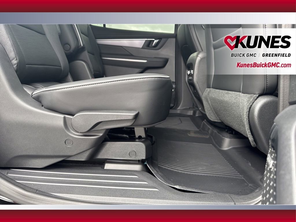 New 2026 Buick Enclave Sport Touring w/ LPO, Floor Liner Package image 51