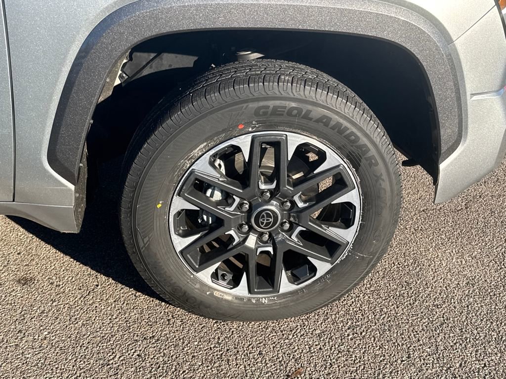 Used 2023 Toyota Tundra Limited image 41