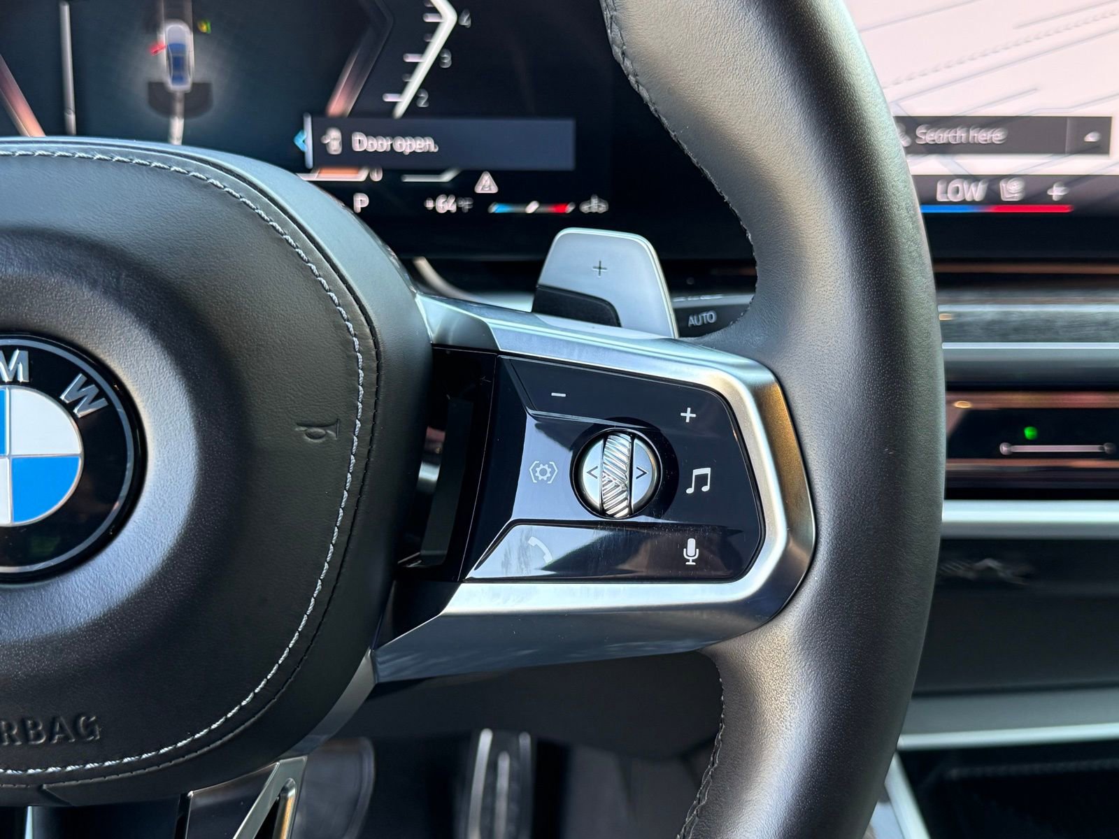 Certified 2024 BMW 740i w/ M Sport Professional Package image 26