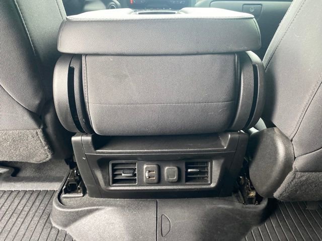 Used 2021 Chevrolet Silverado 1500 LT image 20