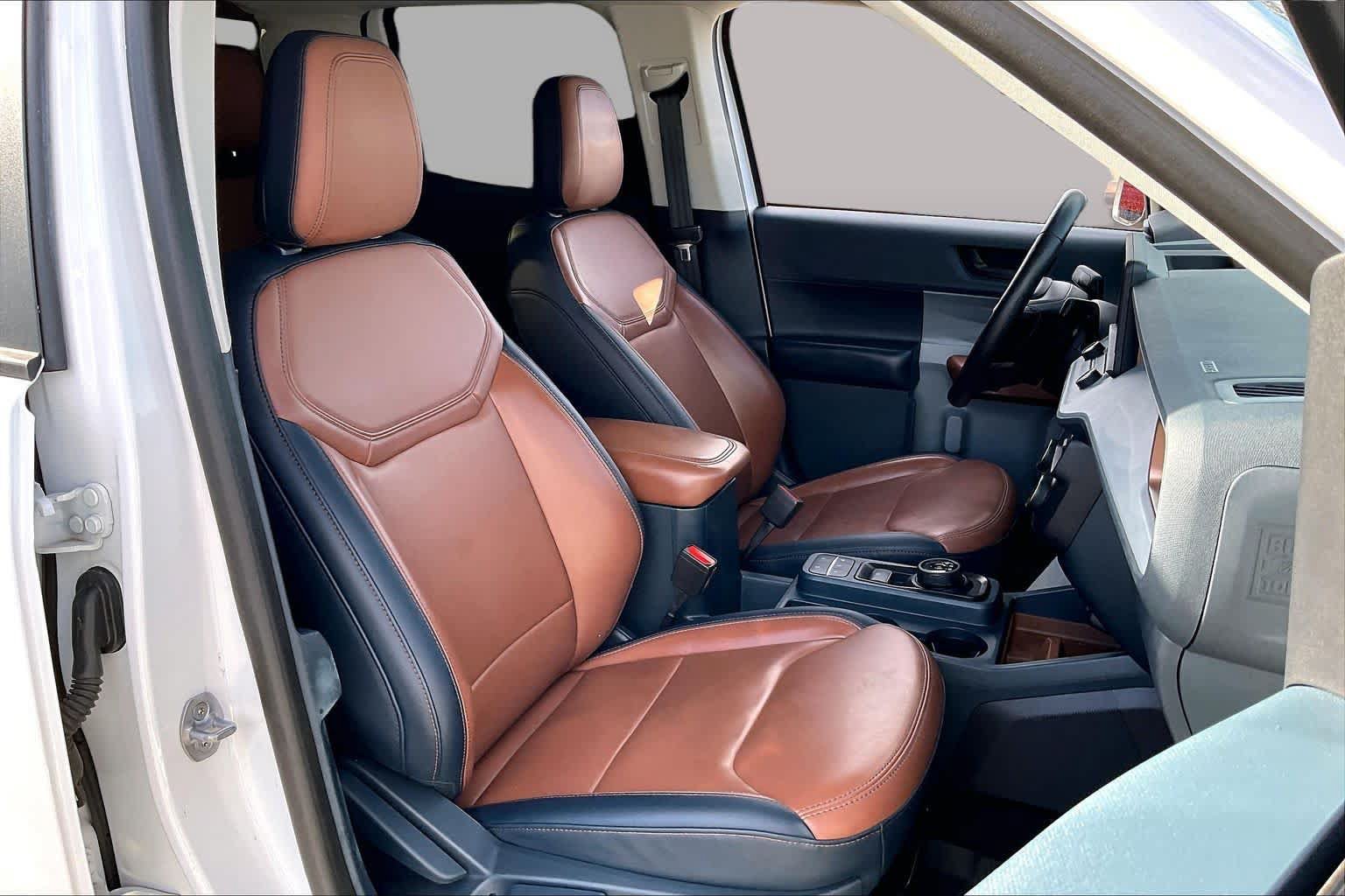 Certified 2022 Ford Maverick Lariat w/ Lariat Luxury Package AWD/4WD image 17