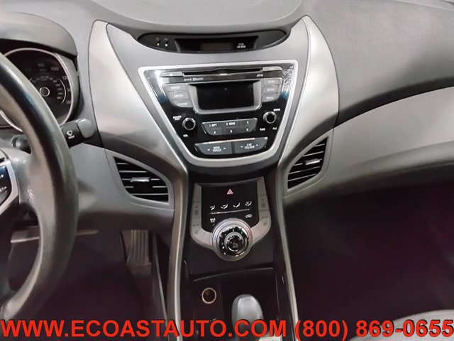 Used 2013 Hyundai Elantra GLS w/ Preferred Pkg FWD image 12