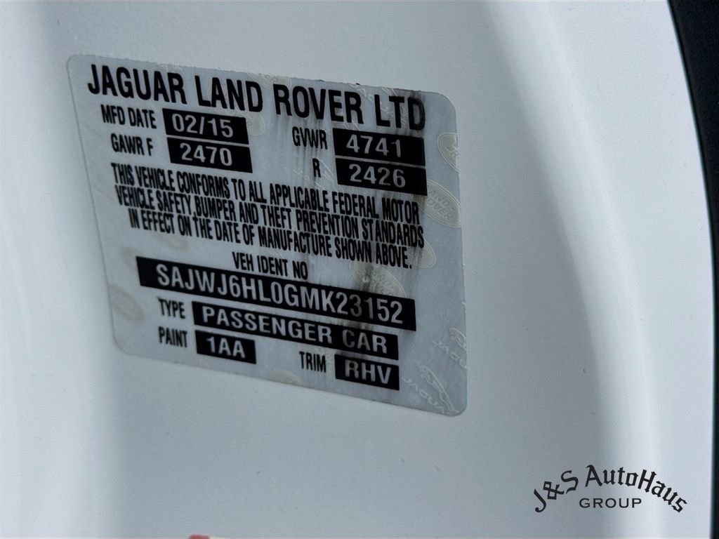 Used 2016 Jaguar F-TYPE R image 41