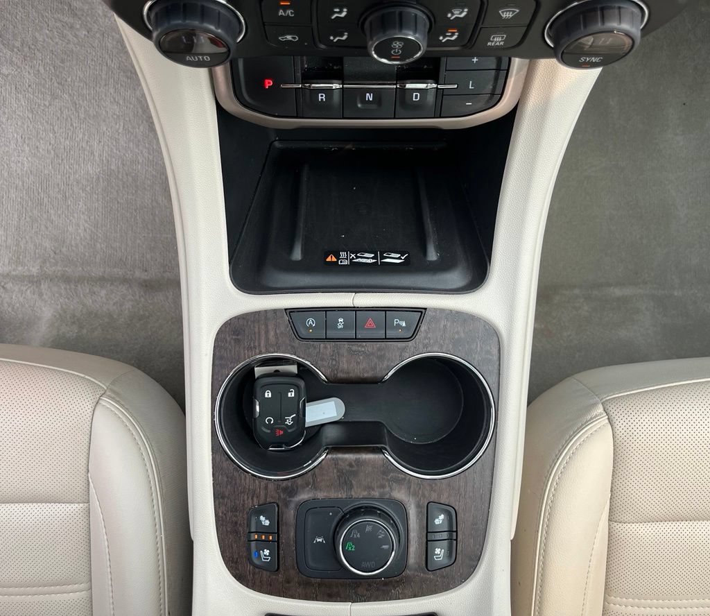 Used 2023 GMC Acadia Denali w/ Denali Ultimate Package AWD/4WD image 24