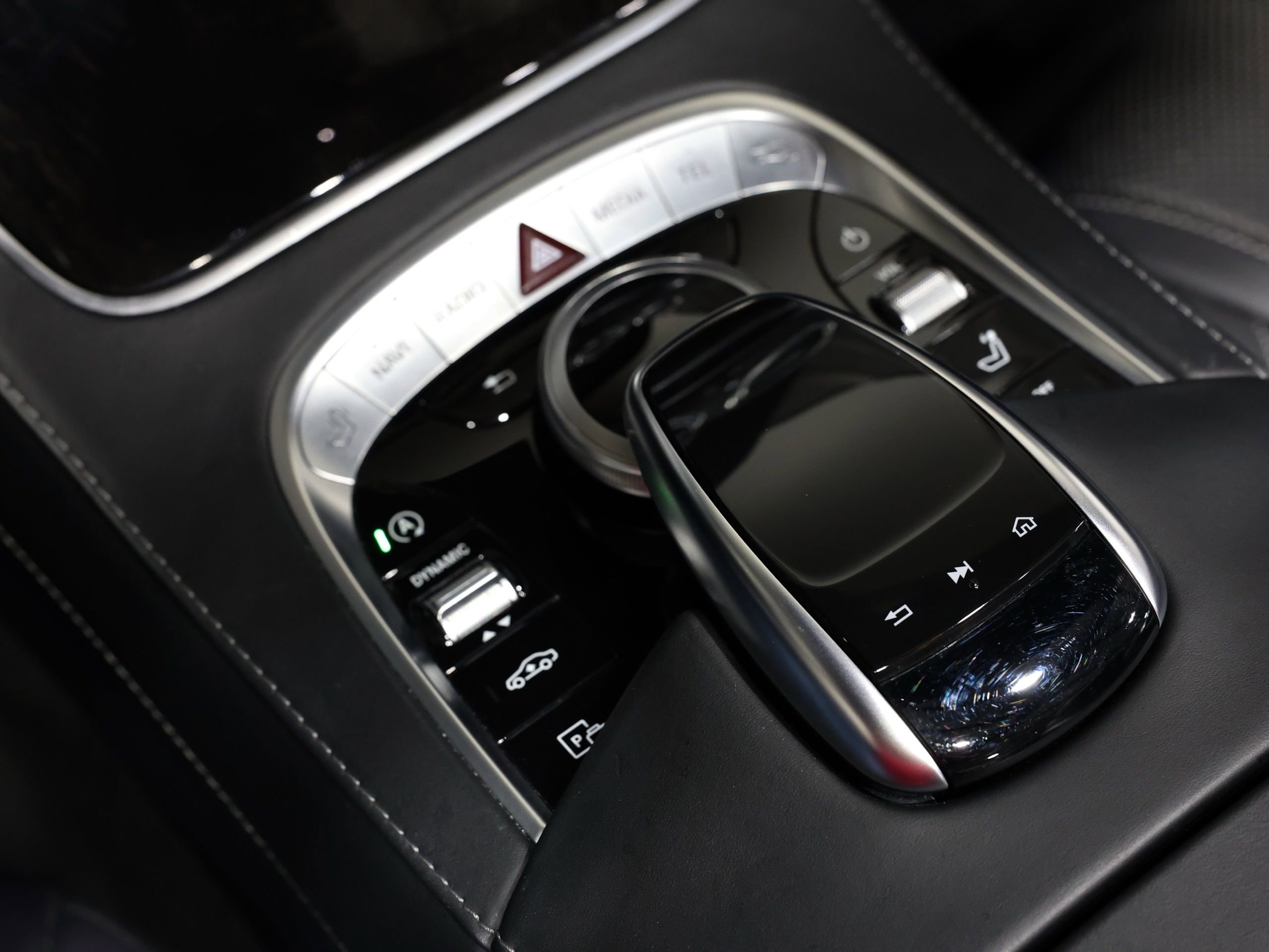 Used 2019 Mercedes-Benz S 560 Cabriolet w/ AMG Line Exterior image 33