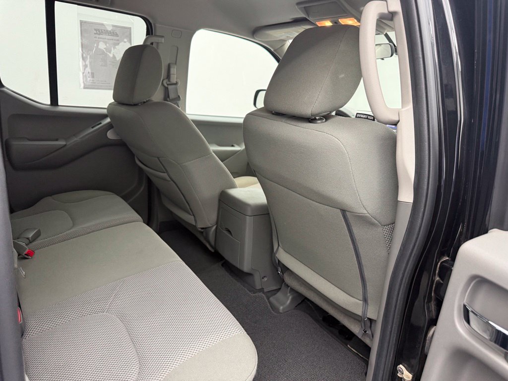Used 2019 Nissan Frontier SV AWD/4WD image 34