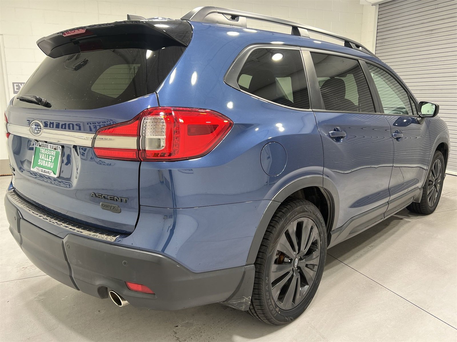 Used 2022 Subaru Ascent Onyx Edition image 8