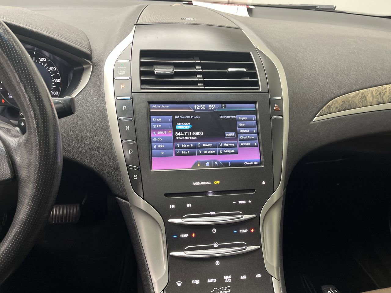 Used 2014 Lincoln MKZ image 18