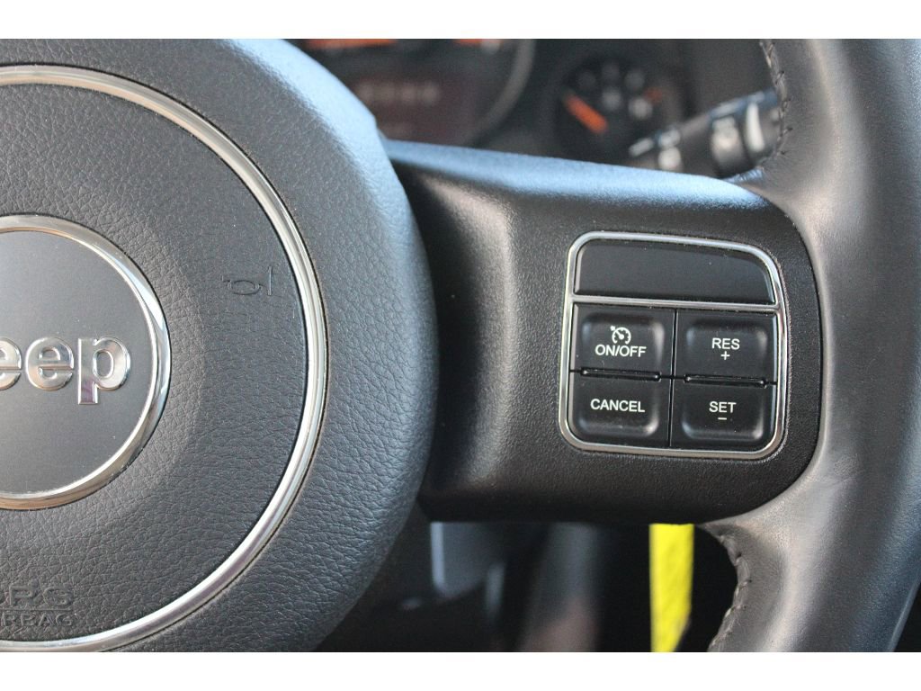 Used 2016 Jeep Patriot High Altitude image 11