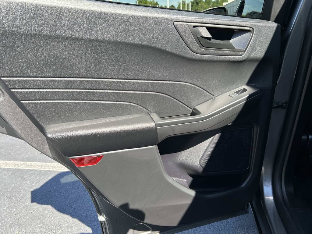 Used 2026 Ford Escape Active FWD image 13