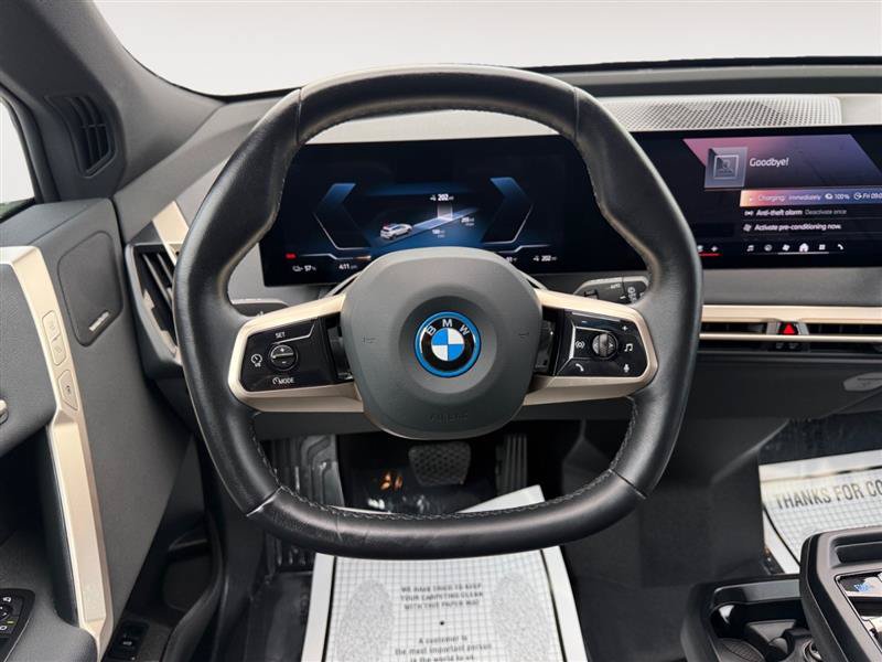 Used 2024 BMW iX xDrive50 w/ Premium Package AWD/4WD image 14