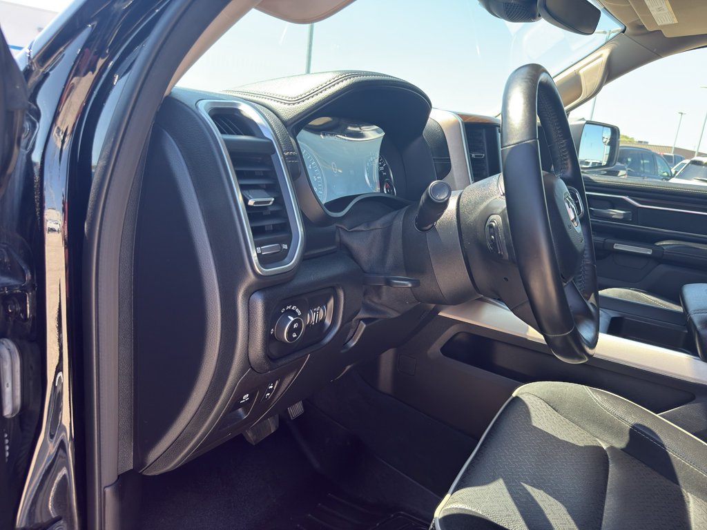 Used 2021 RAM 1500 Laramie AWD/4WD image 14