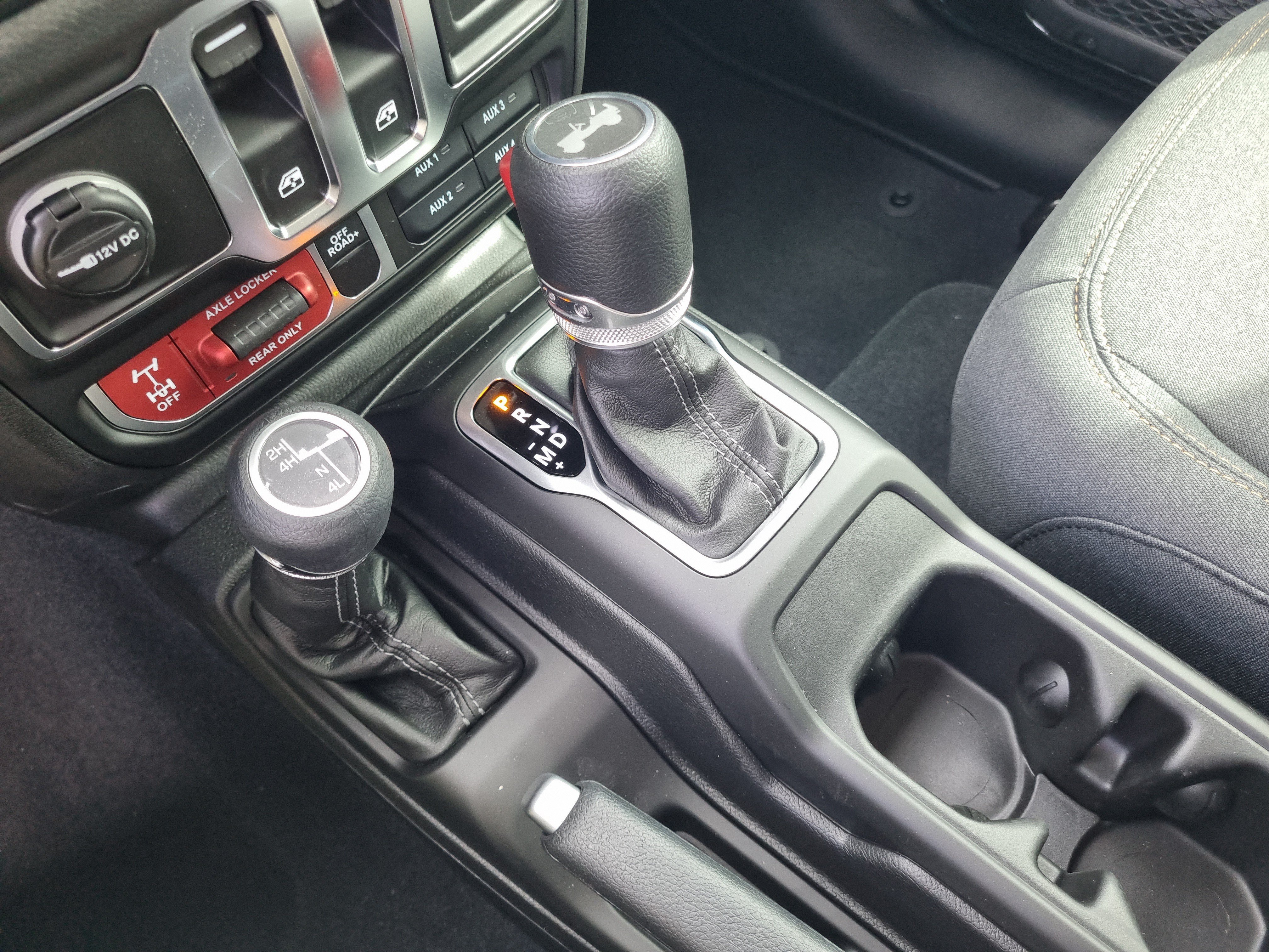 New 2026 Jeep Wrangler Sport AWD/4WD image 31