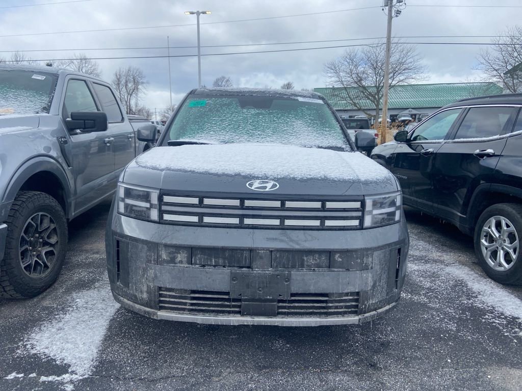 Used 2024 Hyundai Santa Fe SE image 2