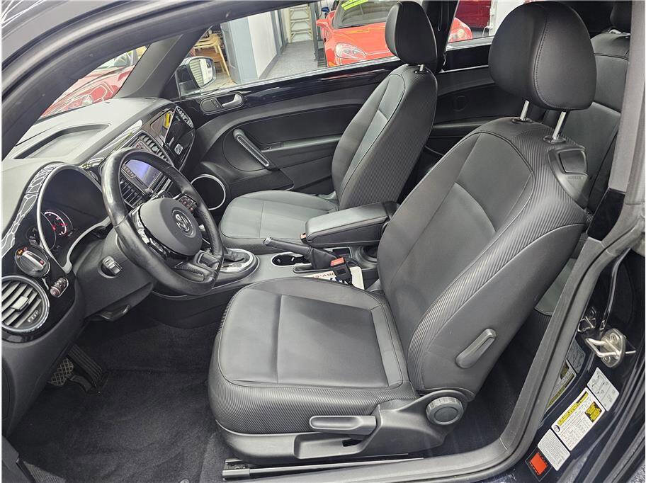 Used 2016 Volkswagen Beetle 1.8T SEL w/ Lighting Package image 9