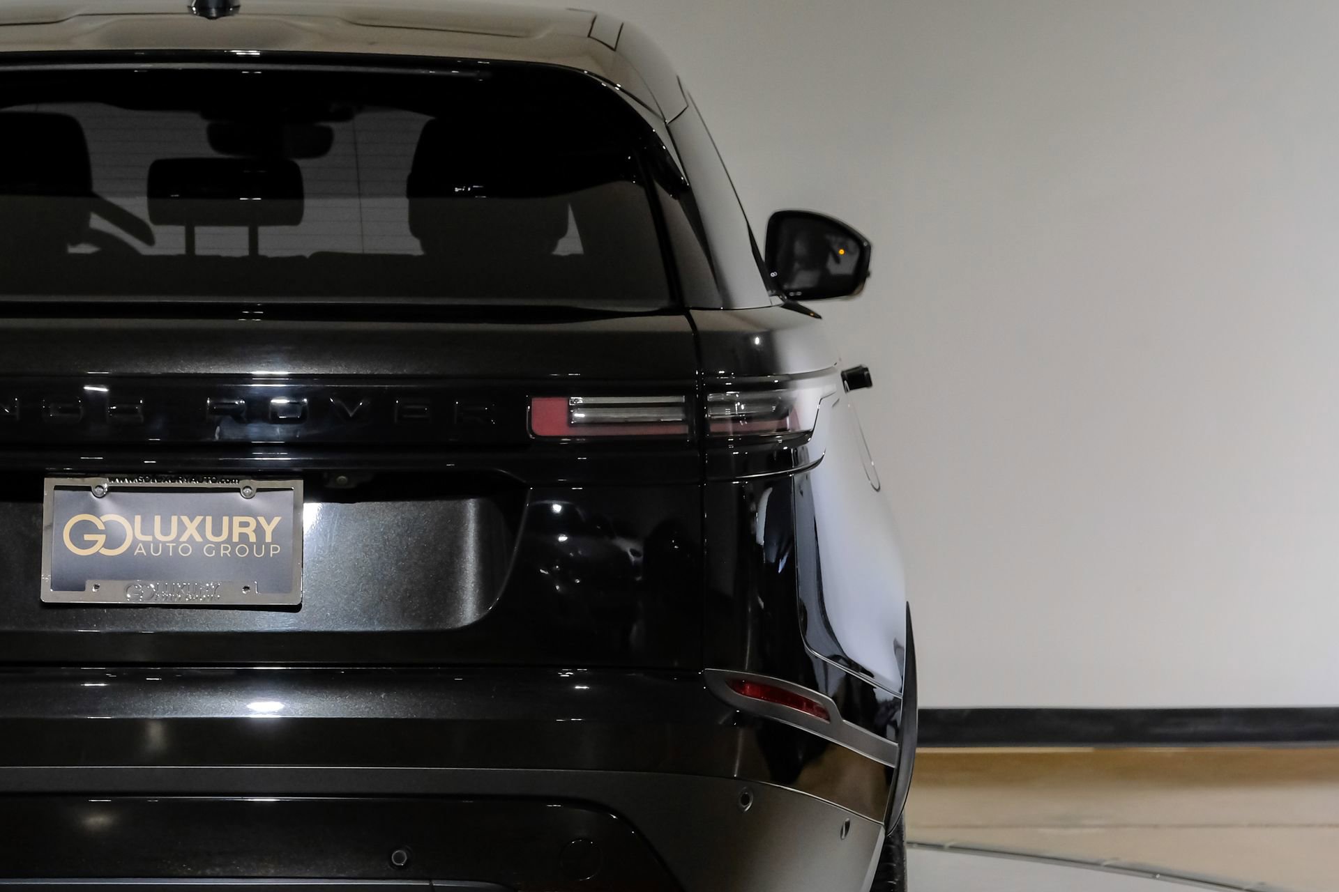 Used 2024 Land Rover Range Rover Velar S AWD/4WD image 51