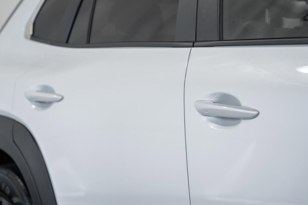 Used 2025 MAZDA CX-50 AWD 2.5 S w/ Premium Package image 21