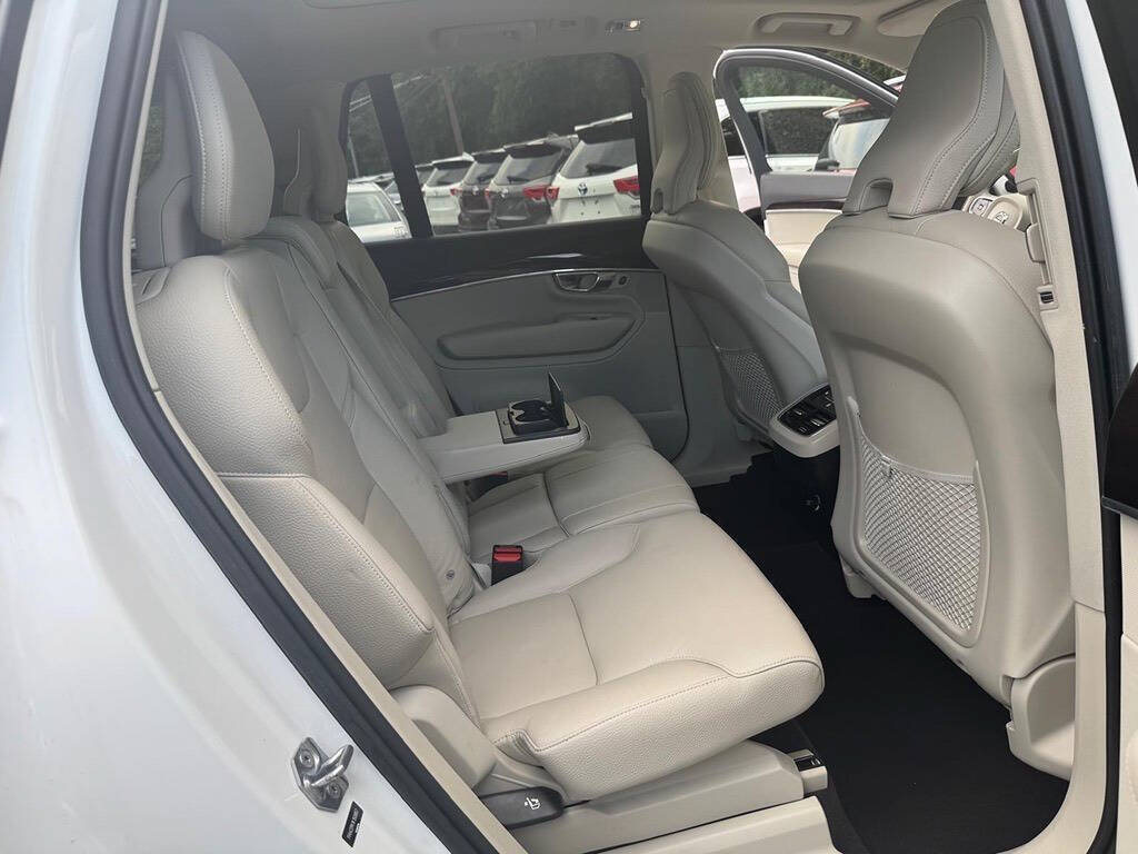 Used 2019 Volvo XC90 T6 Momentum w/ Advanced Package image 40