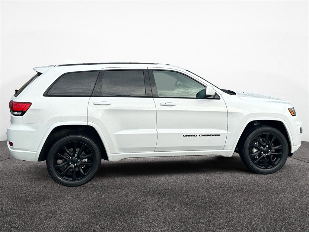 Certified 2021 Jeep Grand Cherokee Laredo X image 6