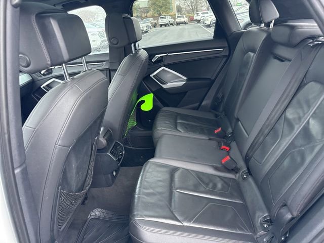 Used 2020 Audi Q3 2.0T Premium image 14