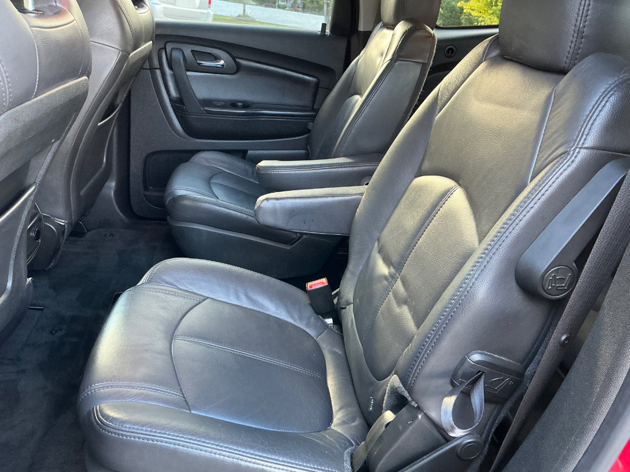 Used 2012 Chevrolet Traverse LT w/ All-Star Edition image 15