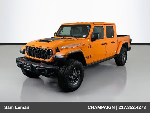 Used 2025 Jeep Gladiator Mojave AWD/4WD image 3