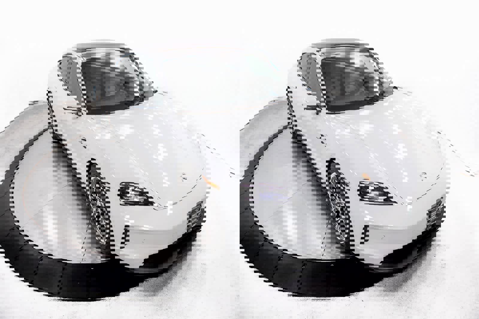 Certified 2025 Porsche Taycan image 38