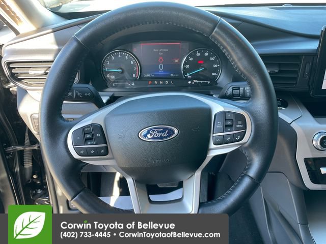 Used 2023 Ford Explorer XLT AWD/4WD image 22