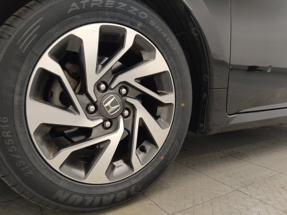 Used 2018 Honda Civic EX image 31