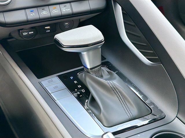 New 2026 Hyundai Elantra SE FWD image 16