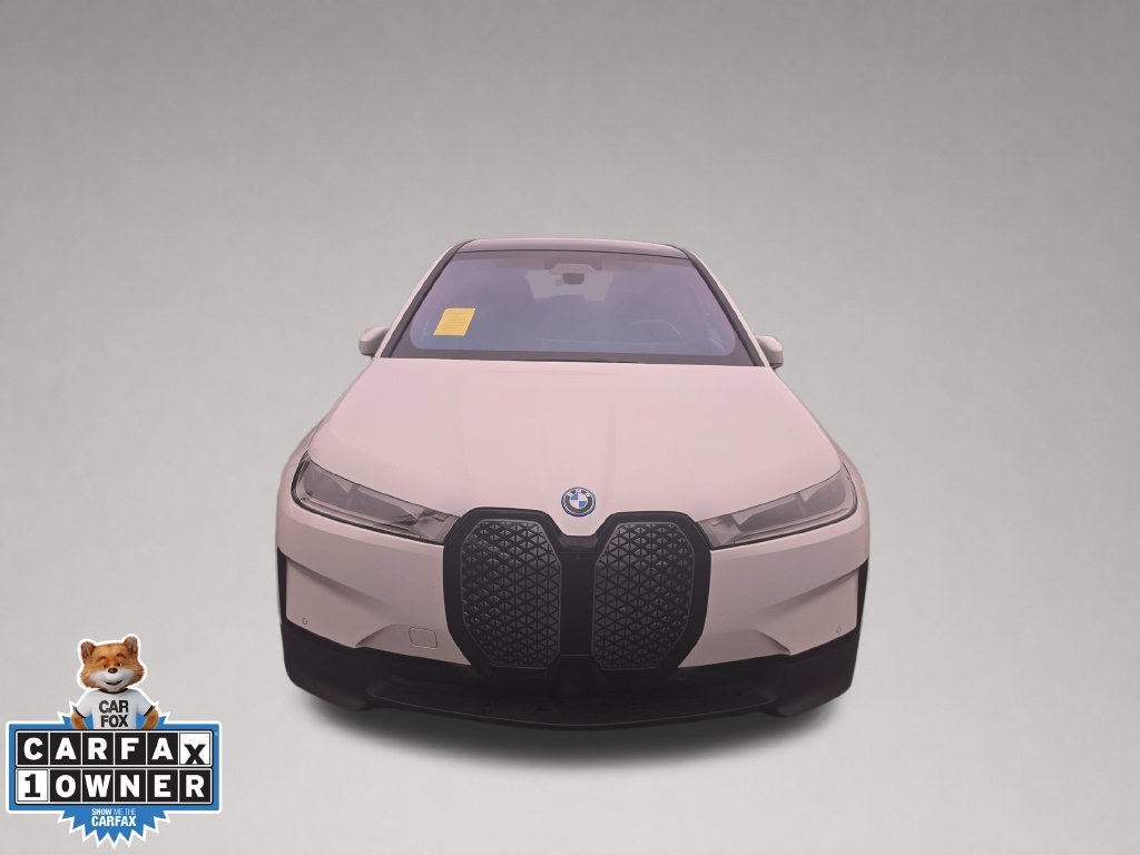 Used 2024 BMW iX xDrive50 AWD/4WD image 9