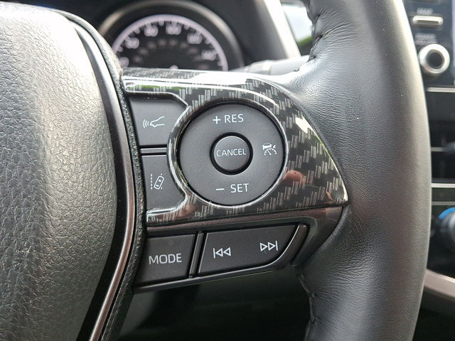 Used 2024 Toyota Camry SE FWD image 19