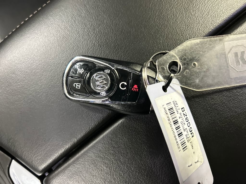 Used 2017 Buick Envision Essence FWD image 20