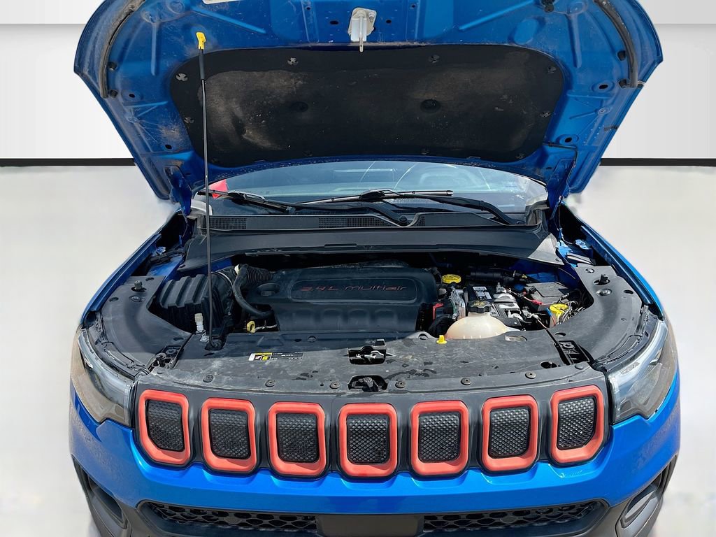 Used 2022 Jeep Compass Trailhawk w/ Trailhawk Elite Group image 32