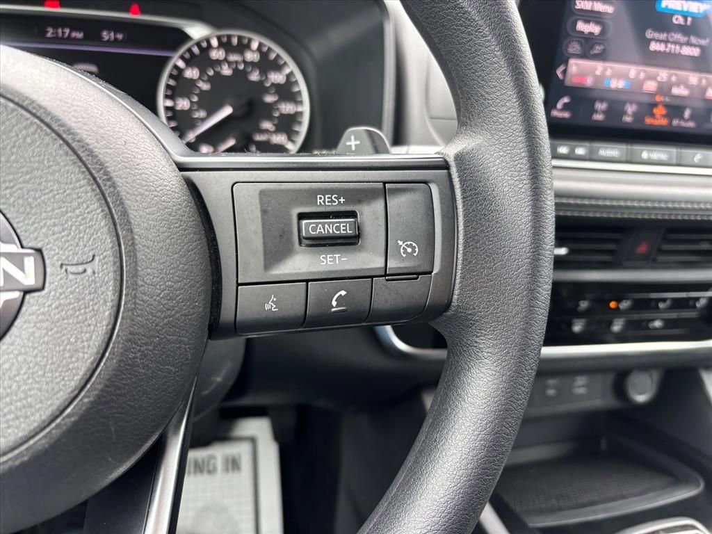 Used 2023 Nissan Rogue S image 16