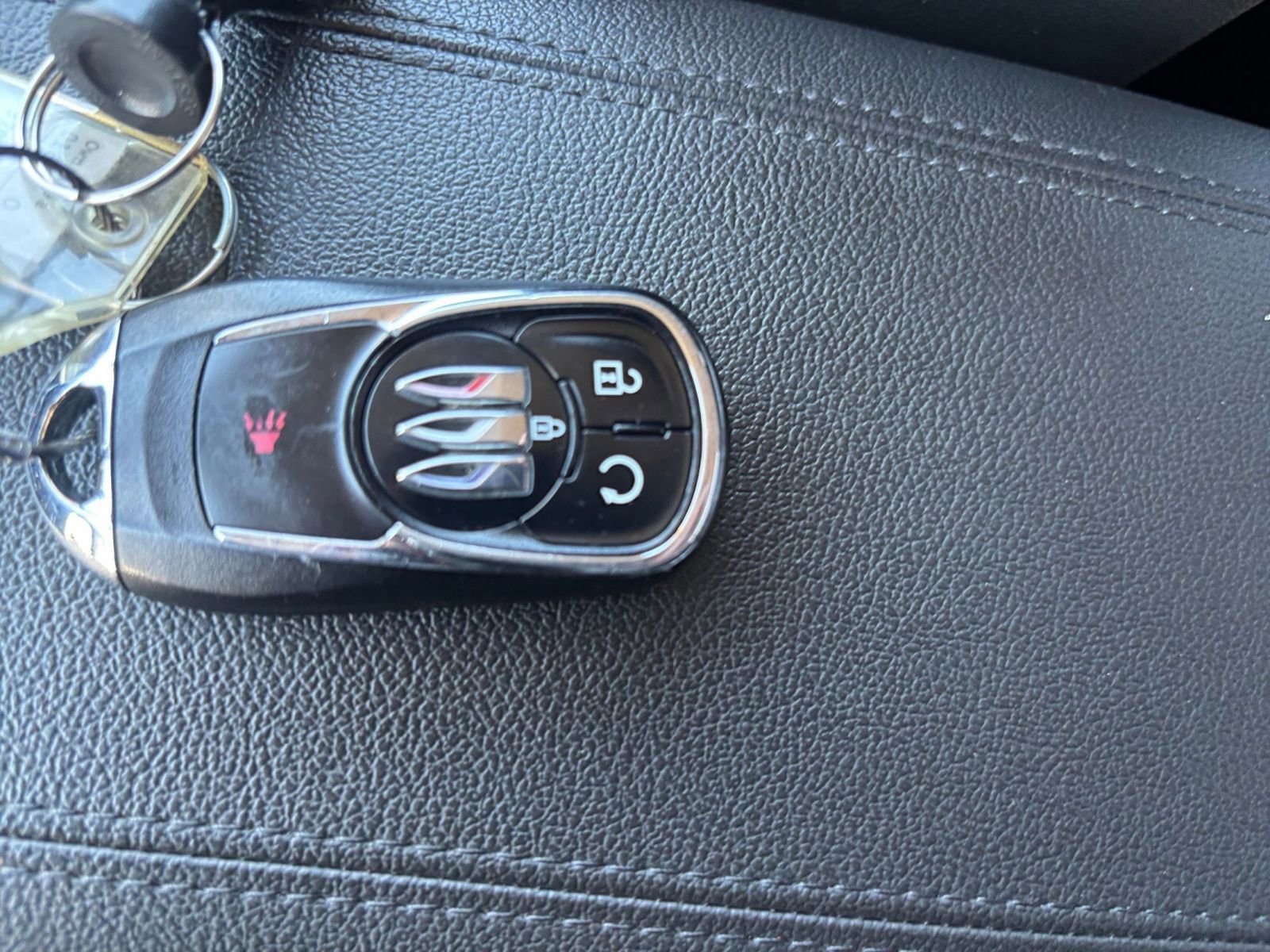 Used 2025 Buick Encore GX Preferred FWD image 23