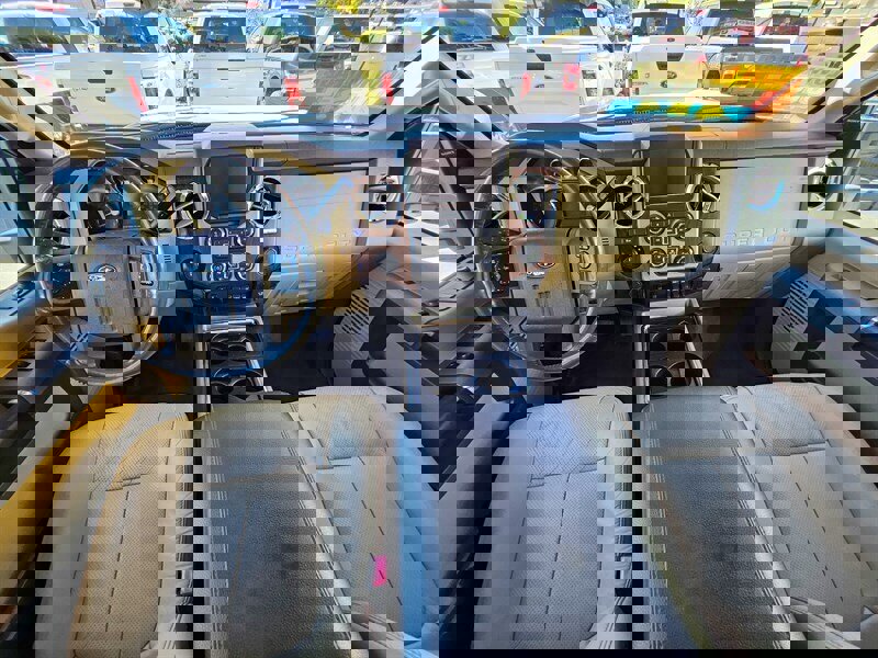 Used 2013 Ford F350 Lariat image 16