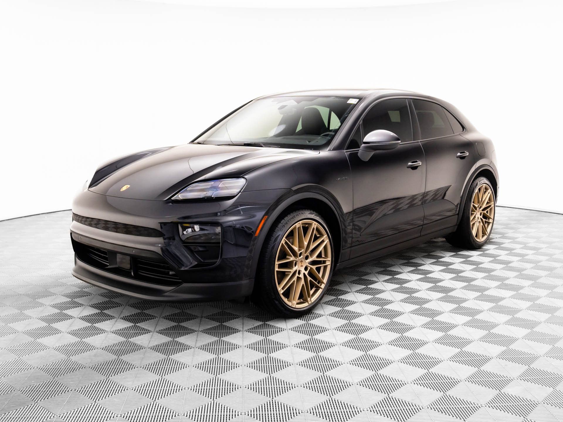 Certified 2024 Porsche Macan 4 Electric image 1