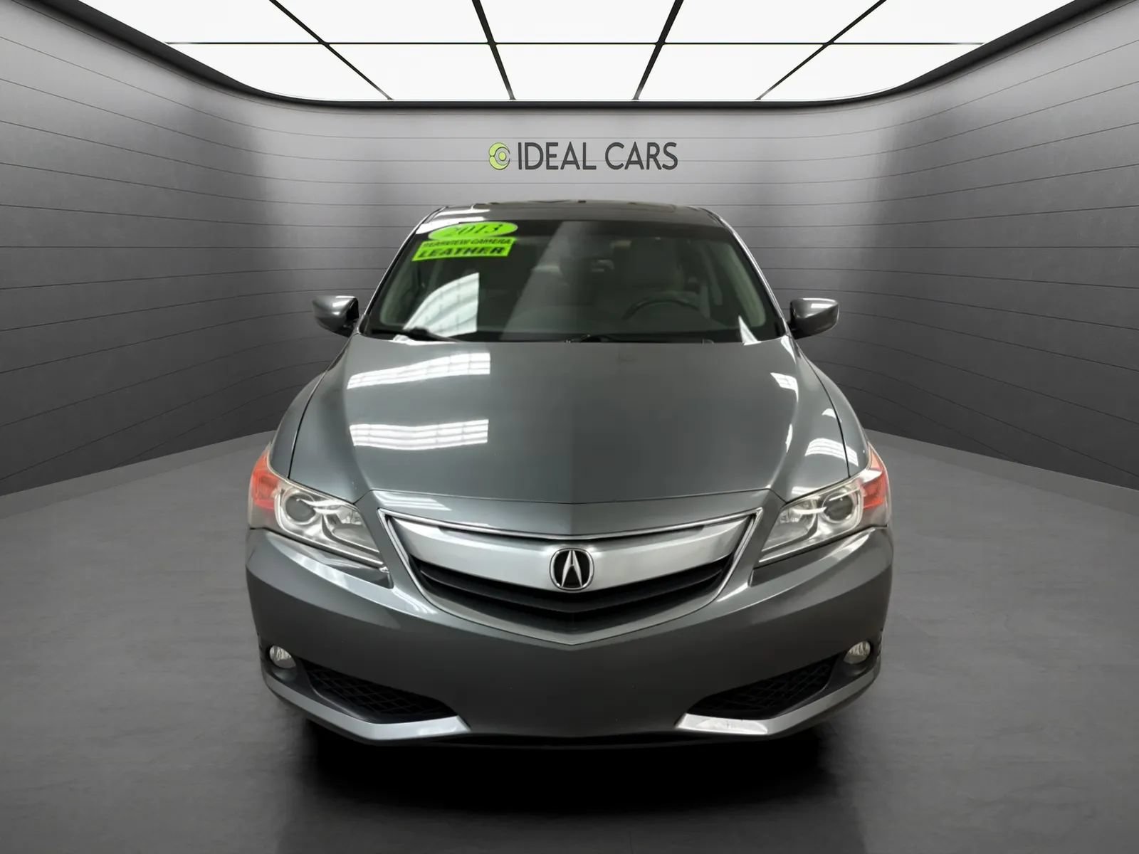 Used 2013 Acura ILX w/ Premium Package FWD image 2